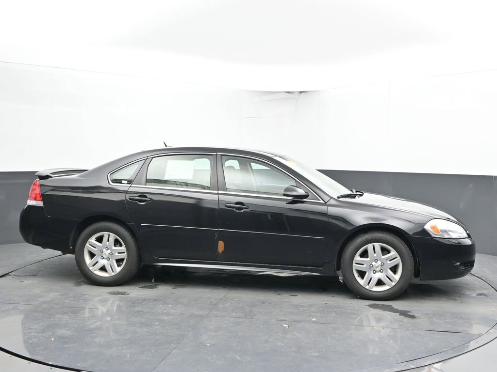 Used 2011 Chevrolet Impala LT w/ Luxury Edition Package FWD image 11