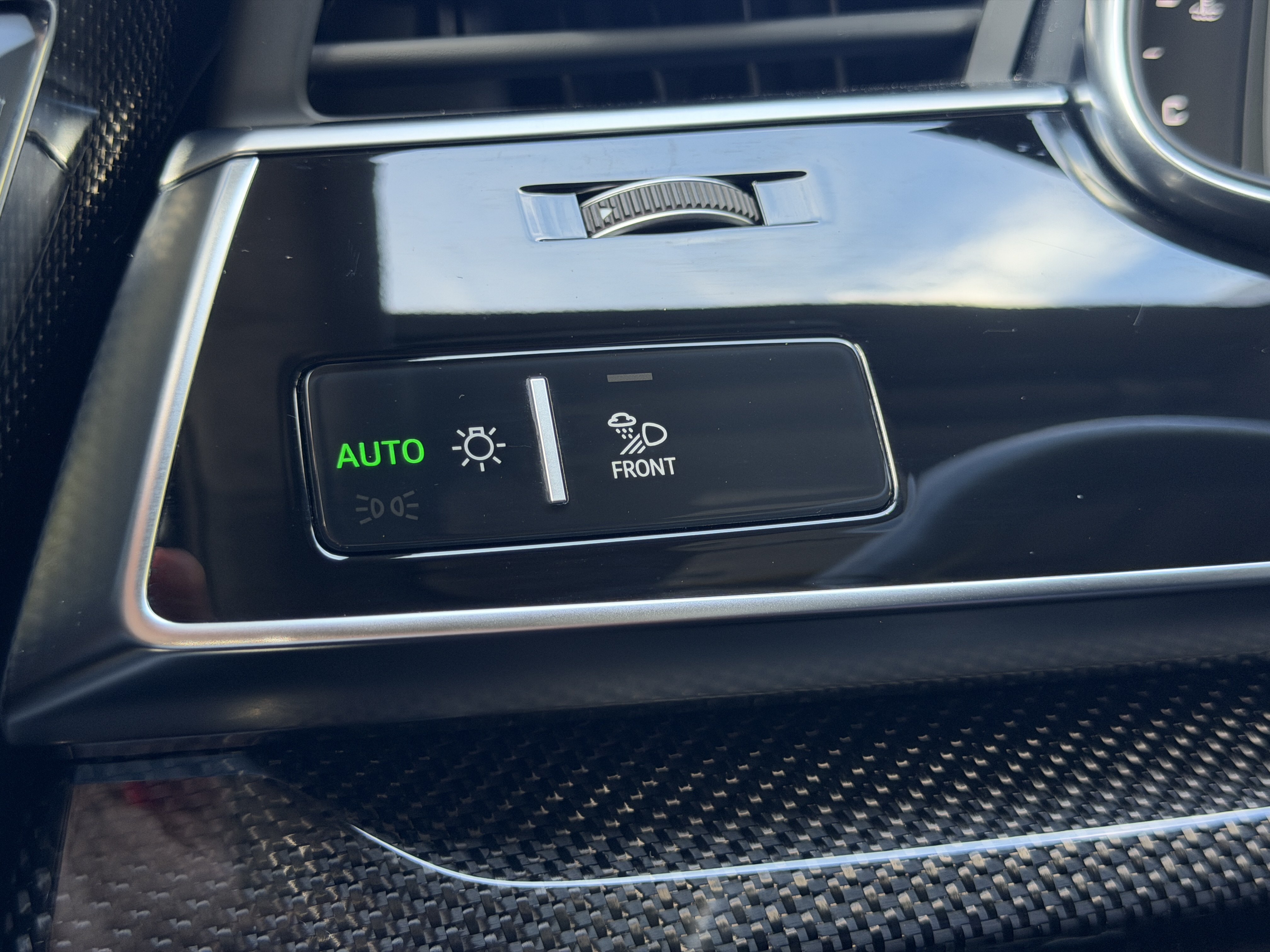 Used 2021 Audi SQ7 Prestige AWD/4WD image 31