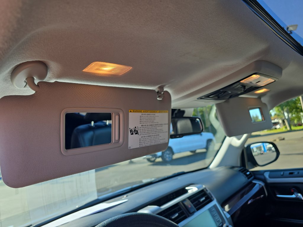 Used 2021 Toyota 4Runner Limited image 14