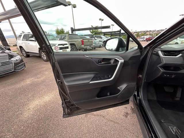 Used 2024 Toyota RAV4 LE image 12