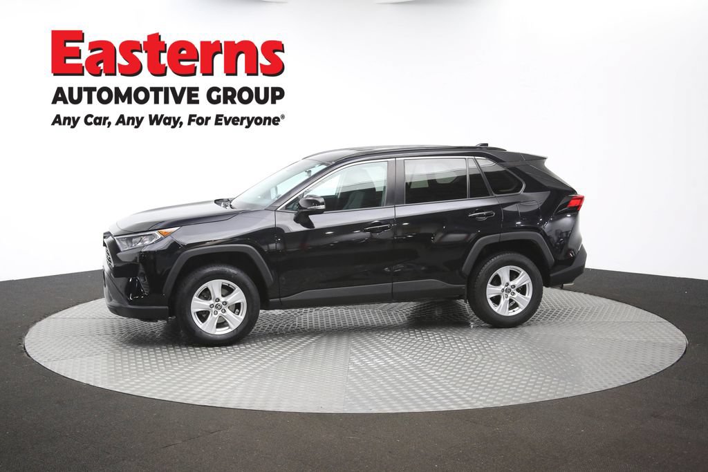 Used 2021 Toyota RAV4 XLE AWD/4WD image 57