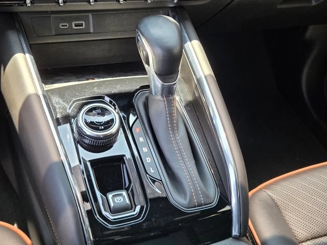 Certified 2023 GMC Canyon AT4 w/ AT4 Premium Package AWD/4WD image 23
