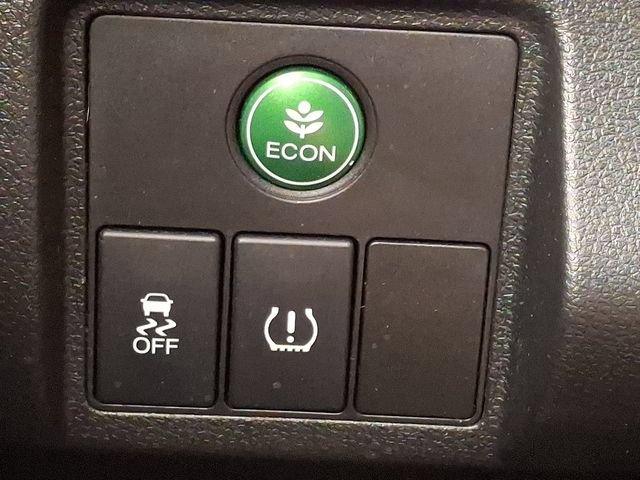 Used 2017 Honda HR-V EX image 25