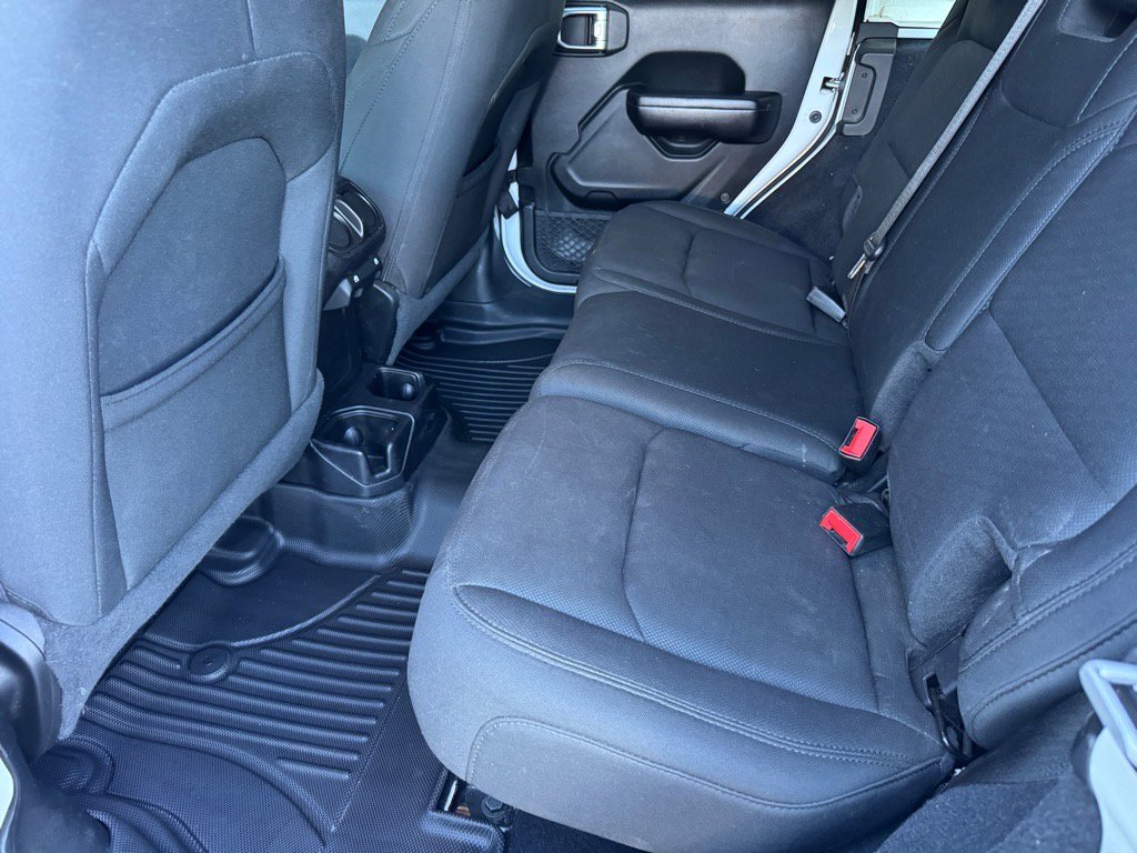 Used 2020 Jeep Wrangler Unlimited Sport S image 7