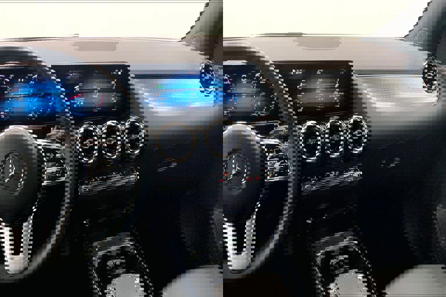 Certified 2022 Mercedes-Benz GLA 250 image 25