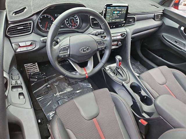 Used 2019 Hyundai Veloster Turbo FWD image 10