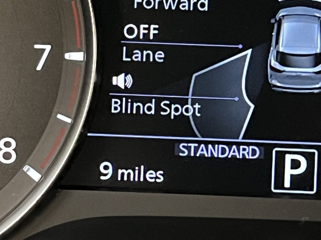 Certified 2025 INFINITI QX50 Luxe image 27