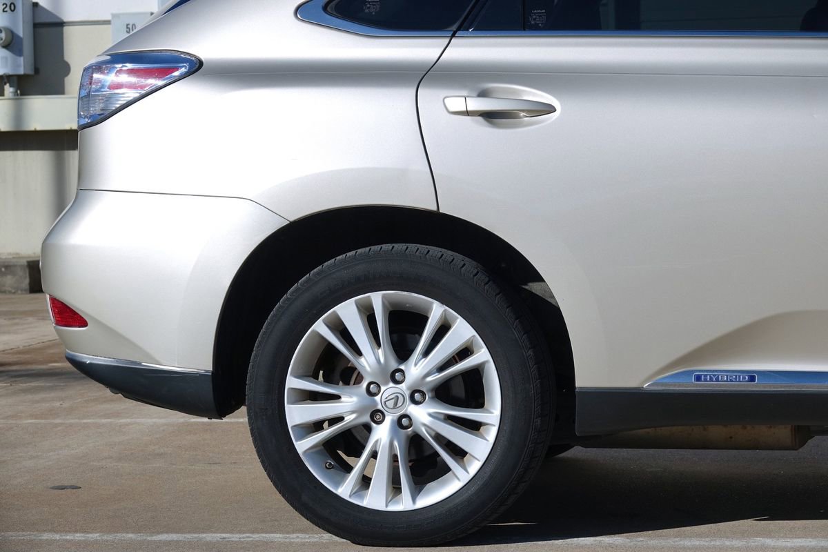 Used 2012 Lexus RX 450h AWD w/ Premium Pkg image 27