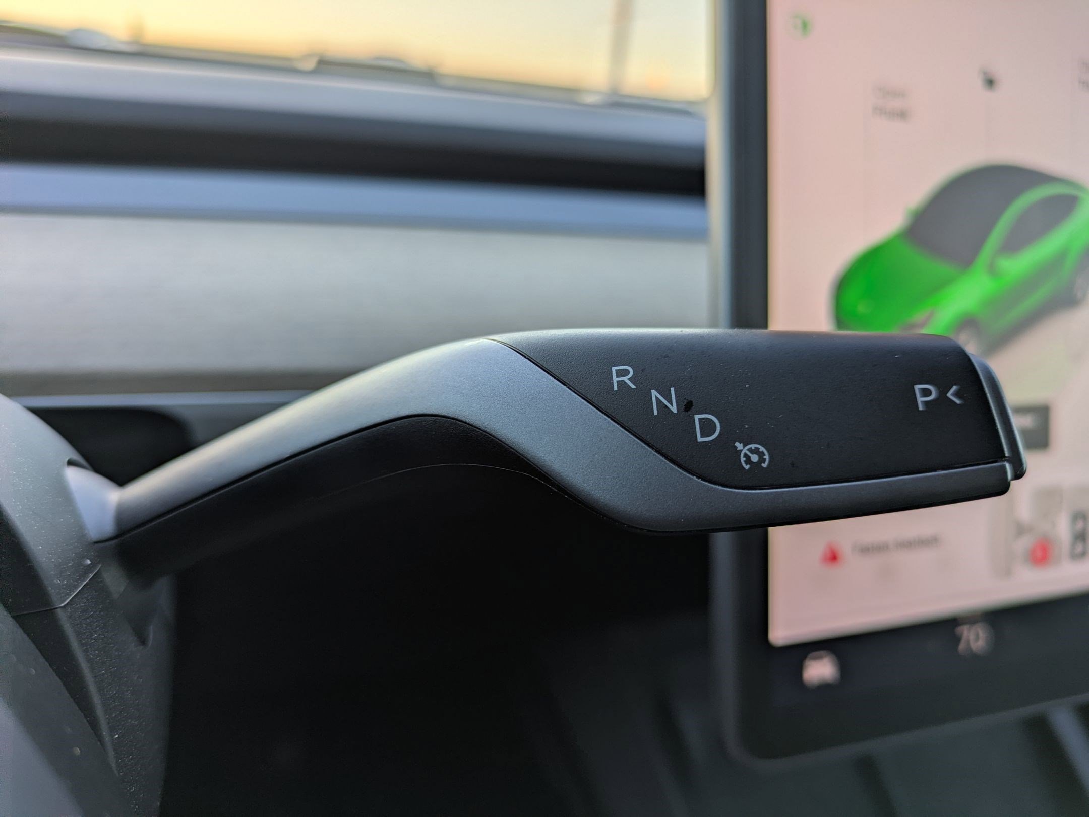 Used 2022 Tesla Model Y Long Range image 24