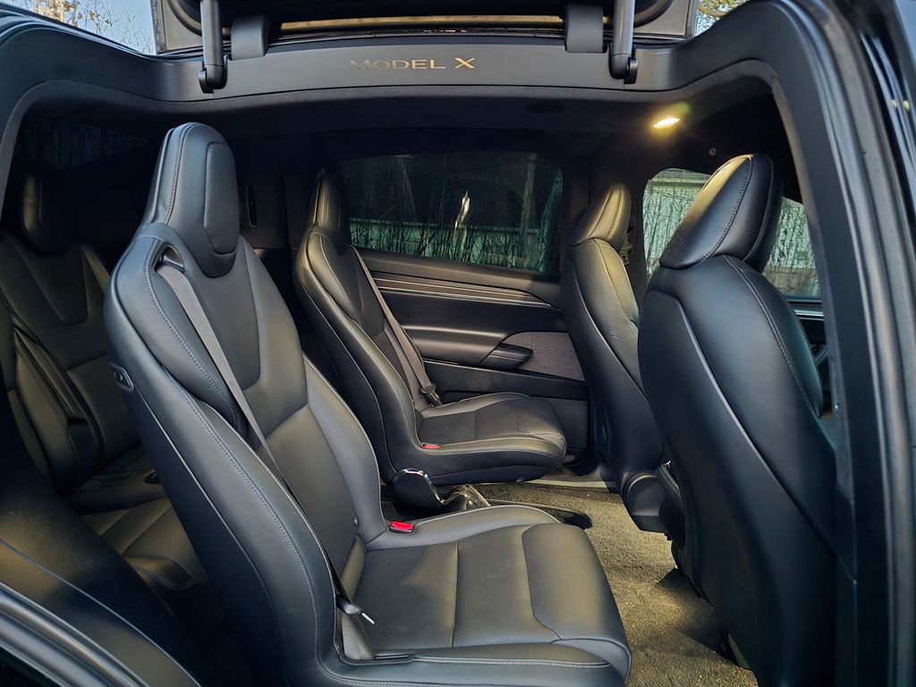 Used 2022 Tesla Model X Plaid image 48