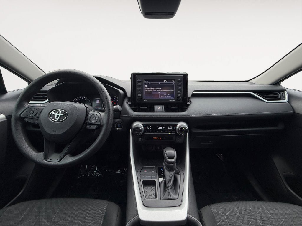Used 2022 Toyota RAV4 XLE w/ Convenience Package FWD image 11