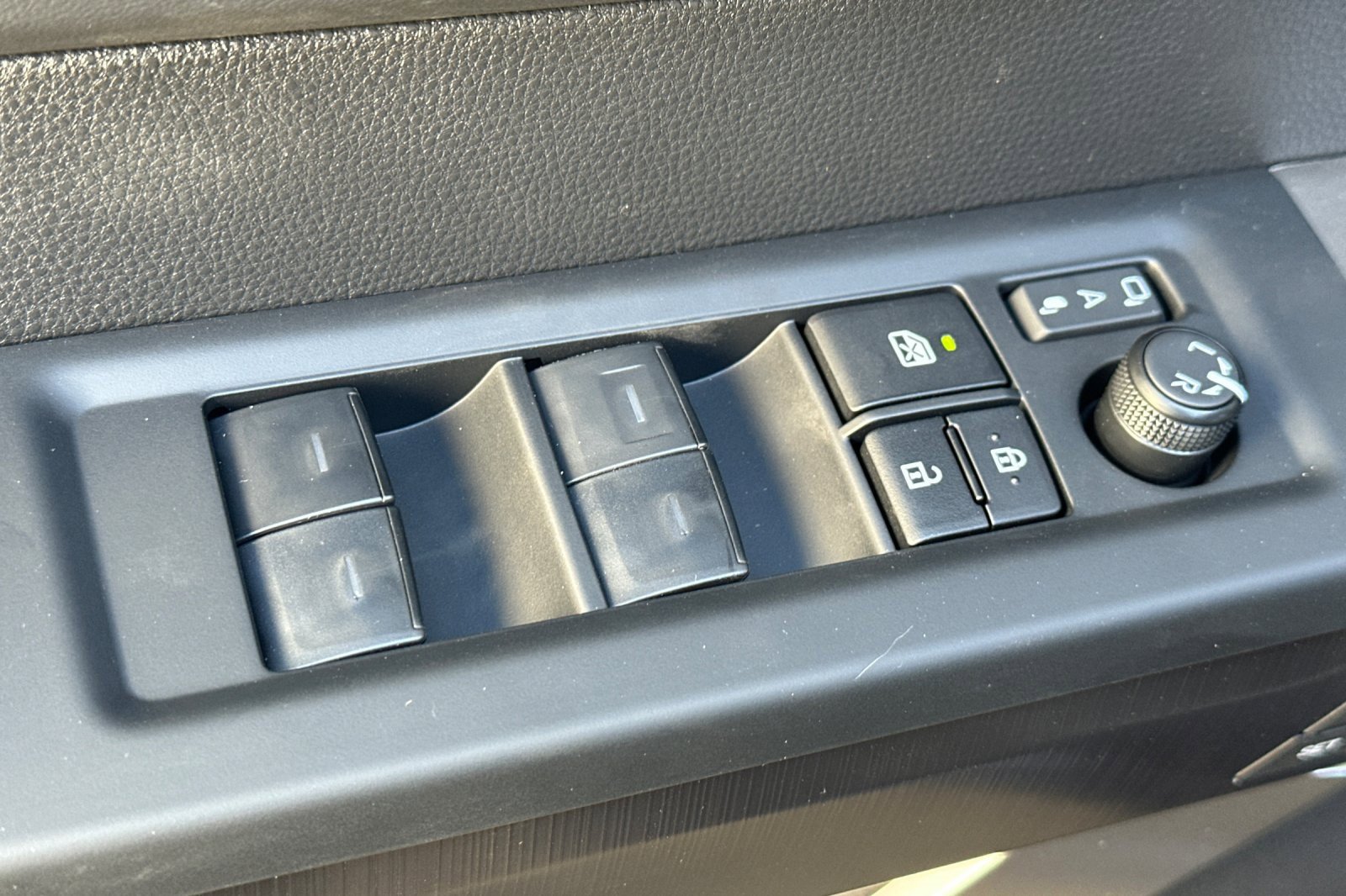 New 2026 Toyota Tundra Platinum image 12