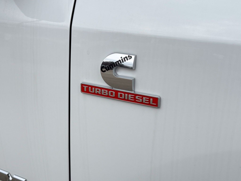 New 2026 RAM 3500 Big Horn AWD/4WD image 9