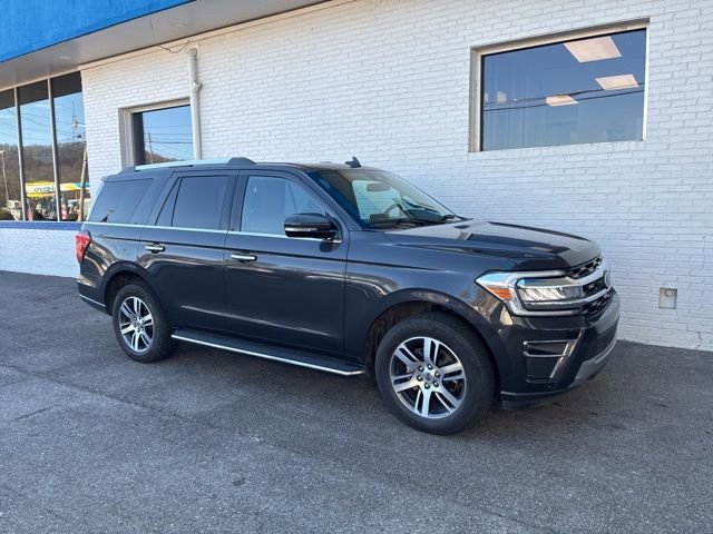 Used 2023 Ford Expedition Limited image 12