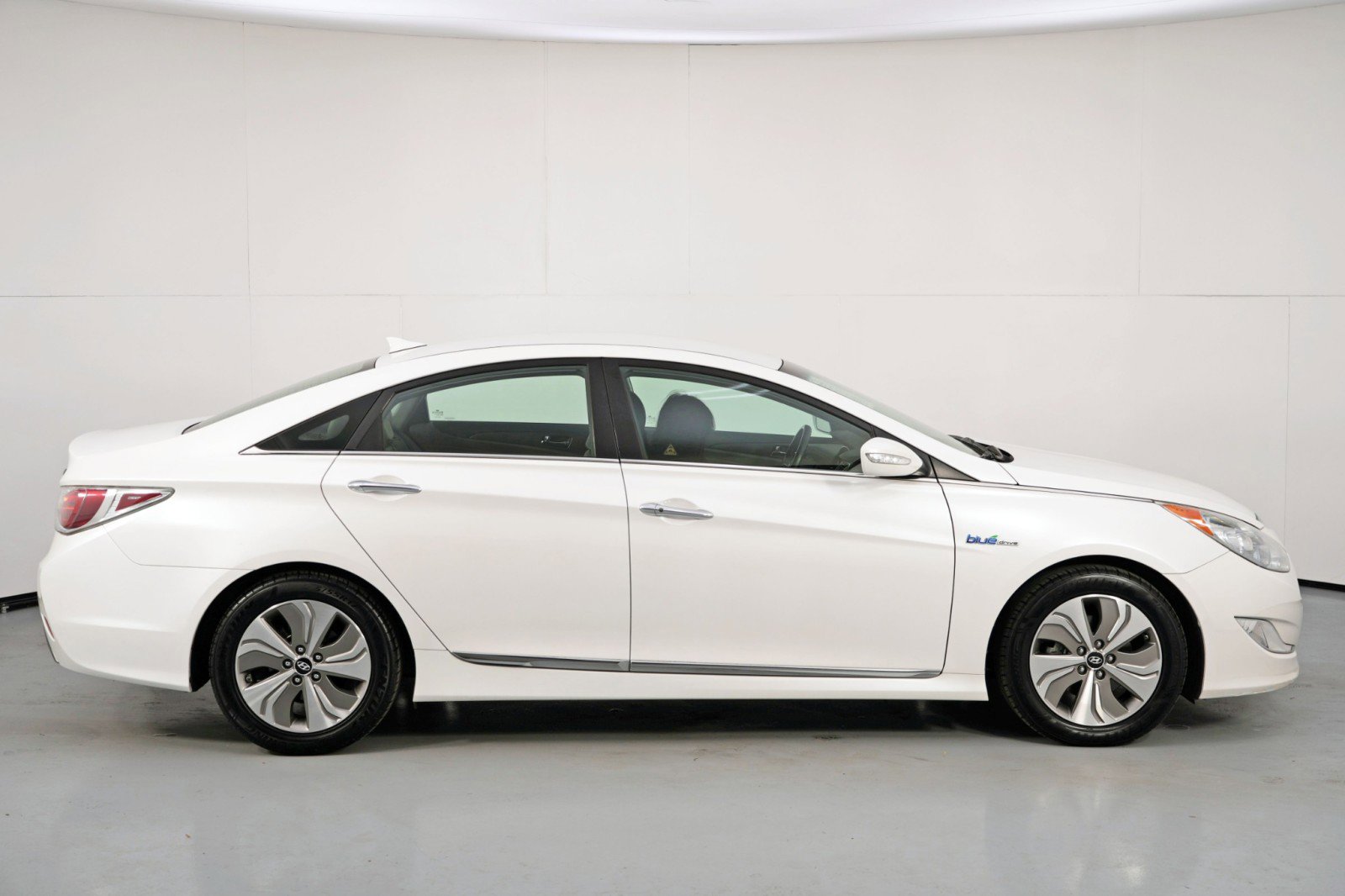 Used 2013 Hyundai Sonata Limited image 47