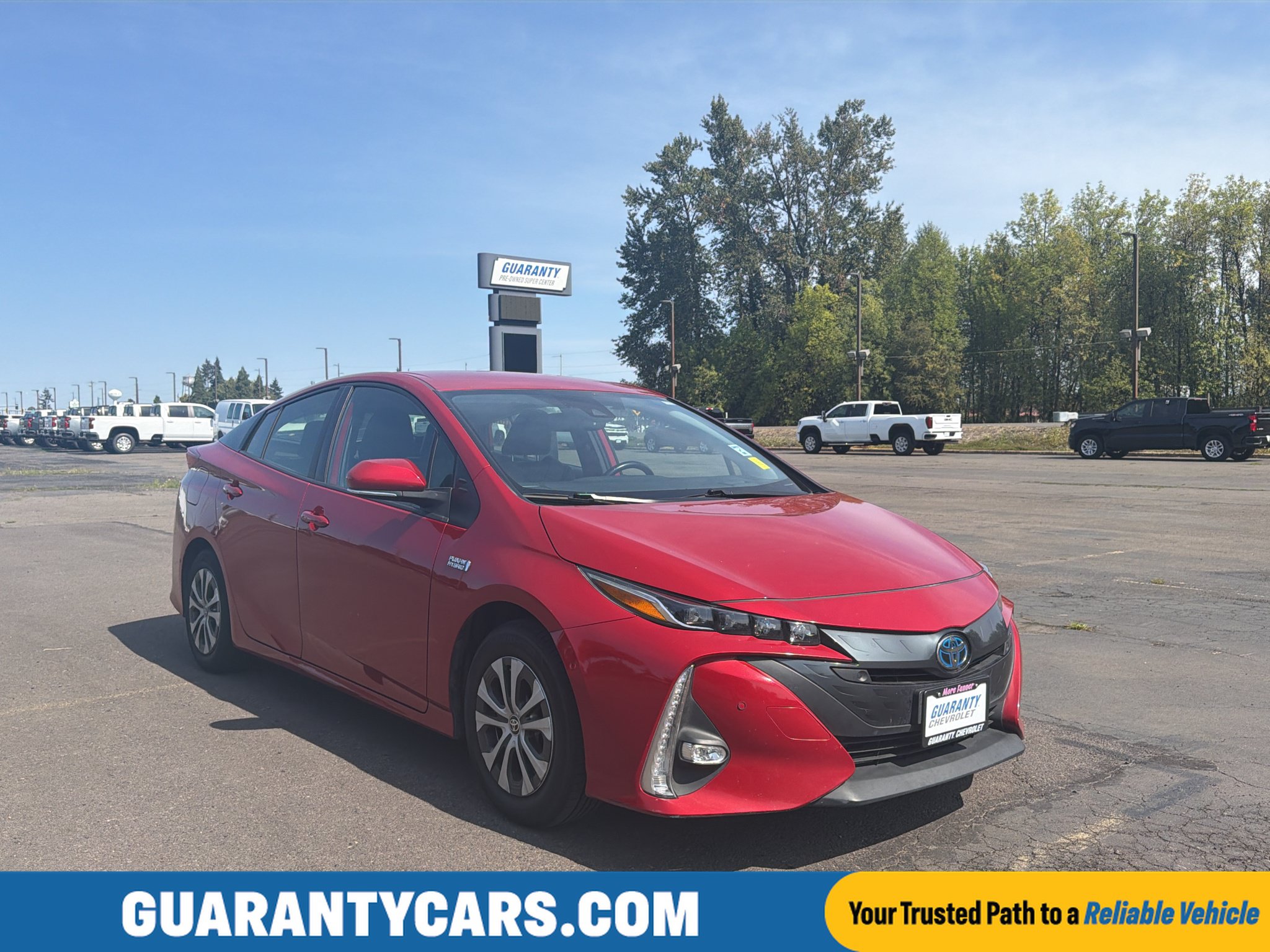 Used 2021 Toyota Prius Prime Limited w/ Carpet Mat Package (TMS) FWD image 1