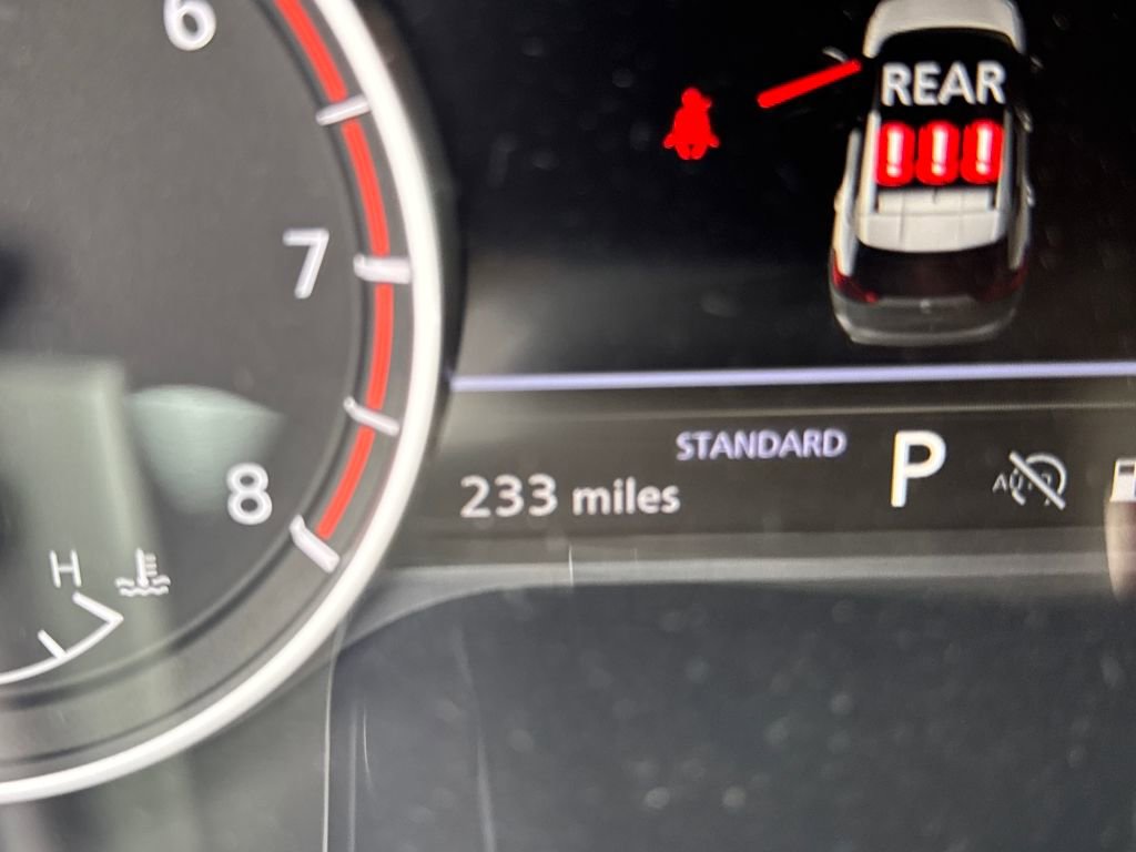 Used 2025 Nissan Rogue S image 25