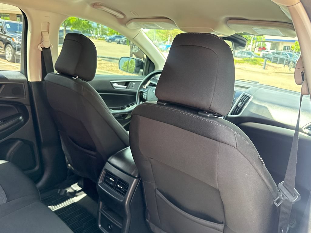 Certified 2023 Ford Edge SE w/ Black Appearance Package AWD/4WD image 26