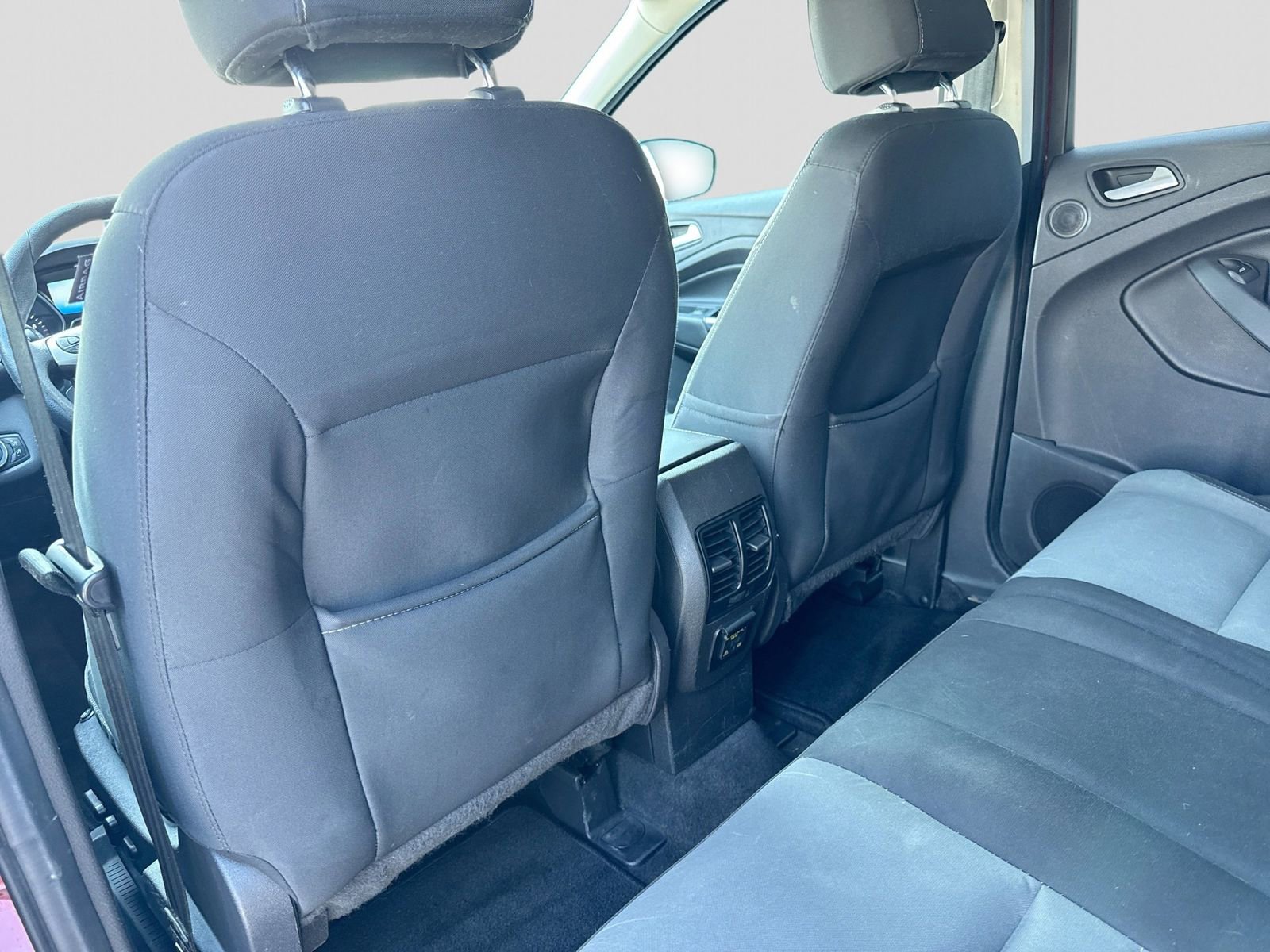 Used 2014 Ford Escape SE w/ Equipment Group 201A AWD/4WD image 19