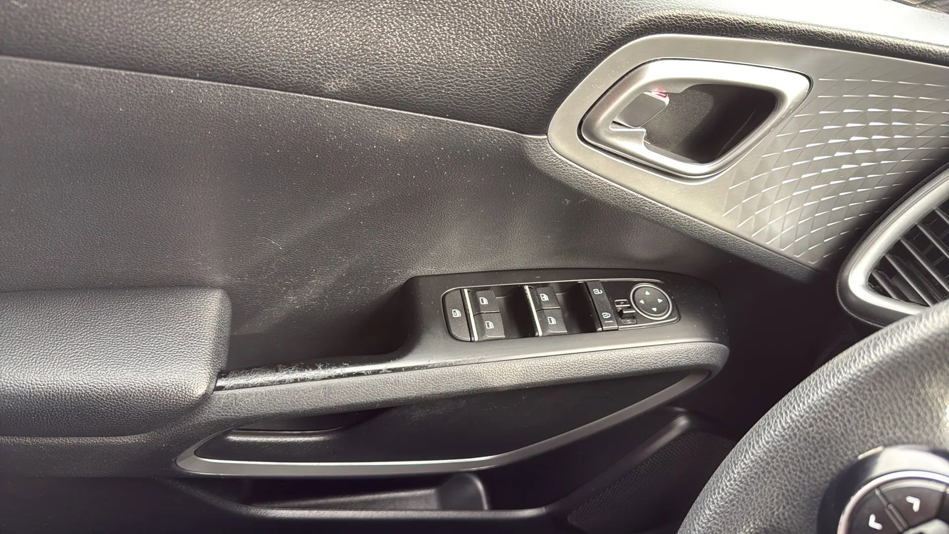 Used 2020 Kia Soul LX image 22