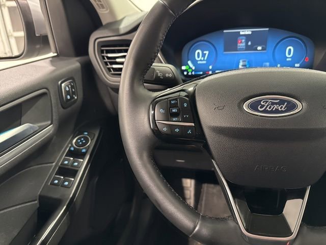 Used 2024 Ford Escape Platinum image 11