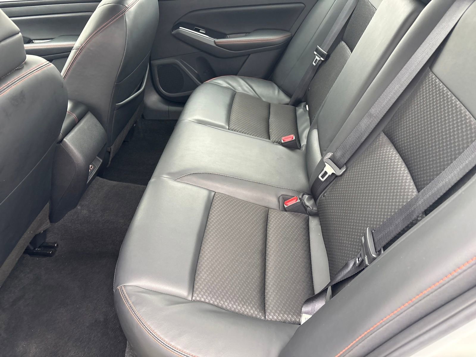 Used 2025 Nissan Altima 2.5 SR image 25