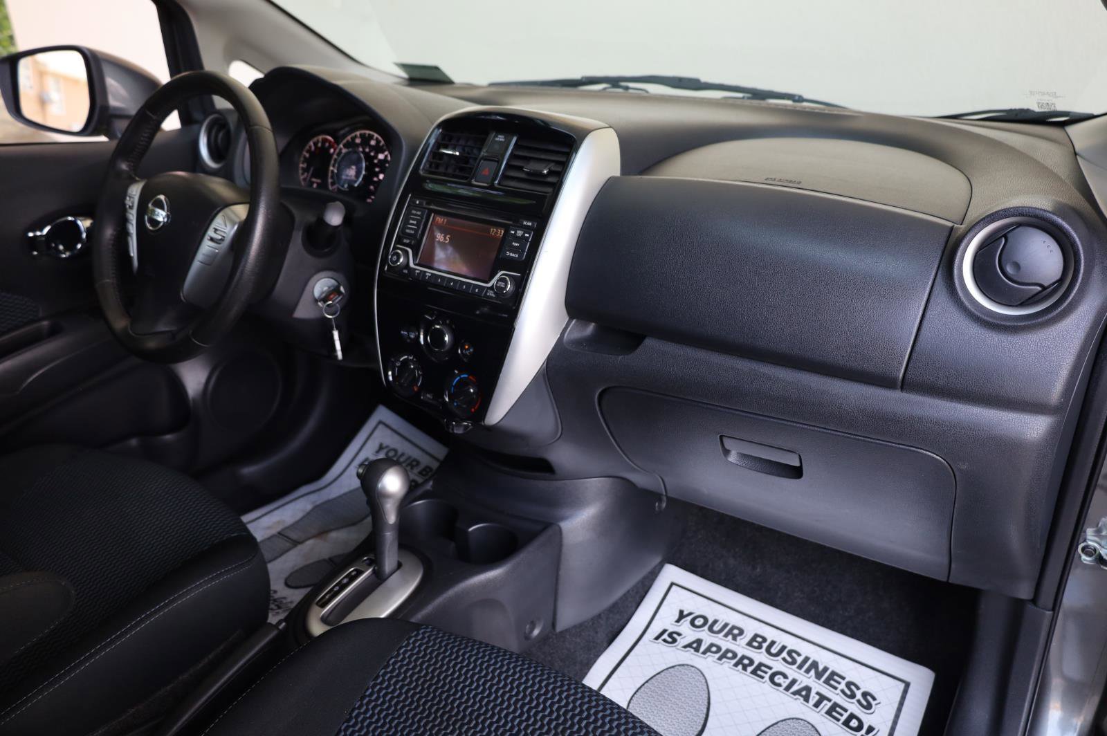 Used 2016 Nissan Versa Note SV FWD image 26