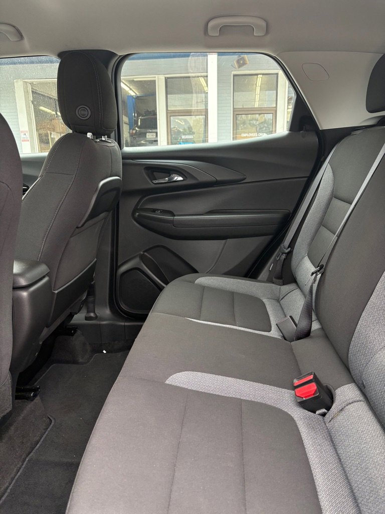 Used 2021 Chevrolet TrailBlazer LS image 14