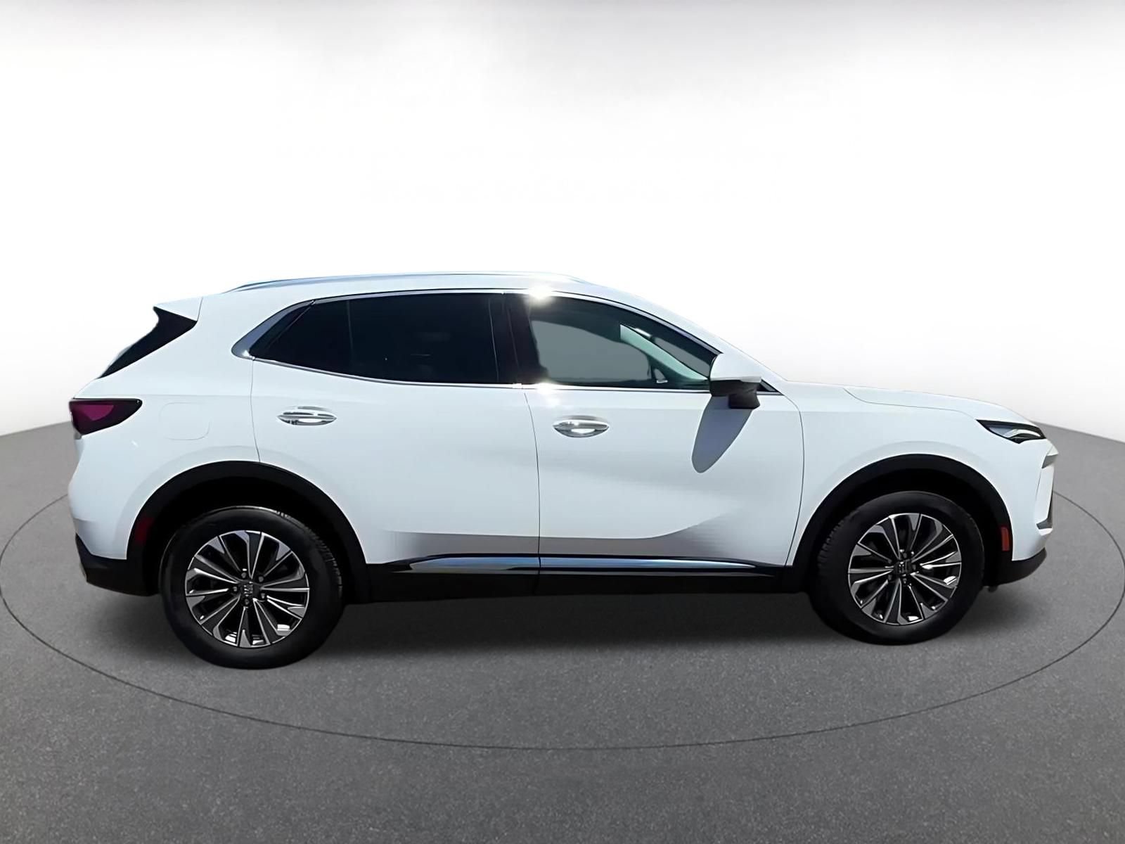 Used 2024 Buick Envision Preferred AWD/4WD image 15