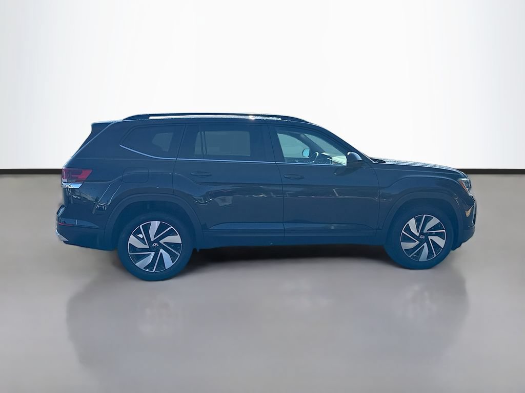 Used 2025 Volkswagen Atlas SE AWD/4WD image 10