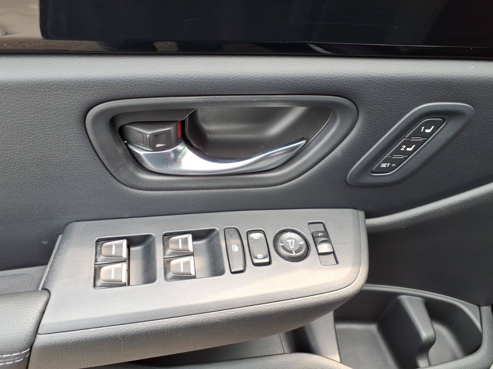 Certified 2023 Honda Pilot EX-L image 15