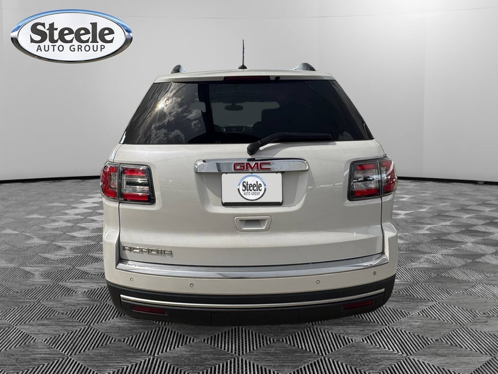Used 2016 GMC Acadia SLE FWD image 4