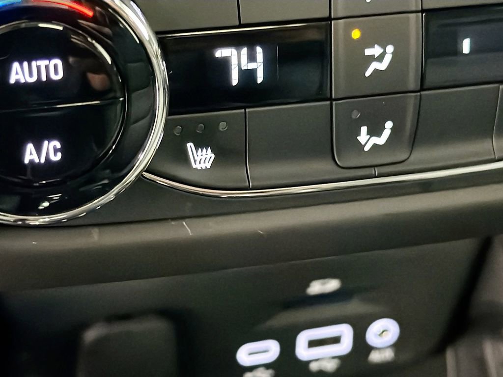 Used 2023 Chevrolet TrailBlazer ACTIV w/ Sun and Liftgate Package image 21