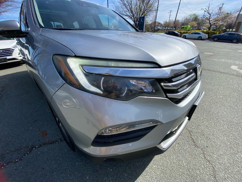 Used 2017 Honda Pilot Elite image 28