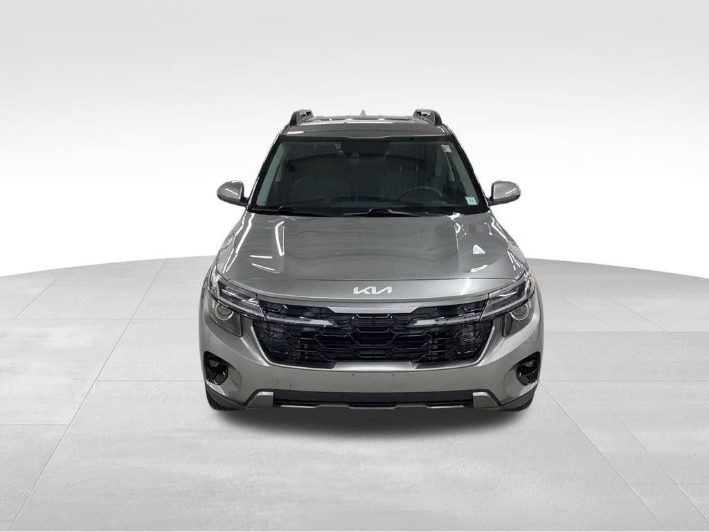 Certified 2024 Kia Seltos X-Line AWD/4WD image 6