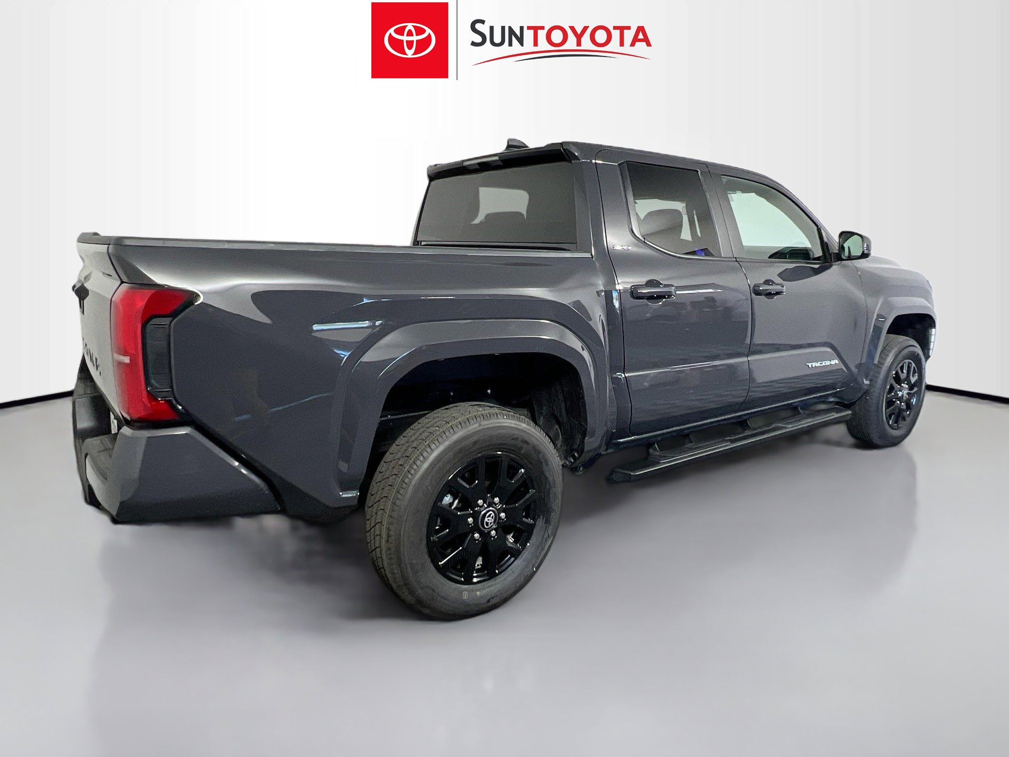 Used 2024 Toyota Tacoma SR5 RWD image 4