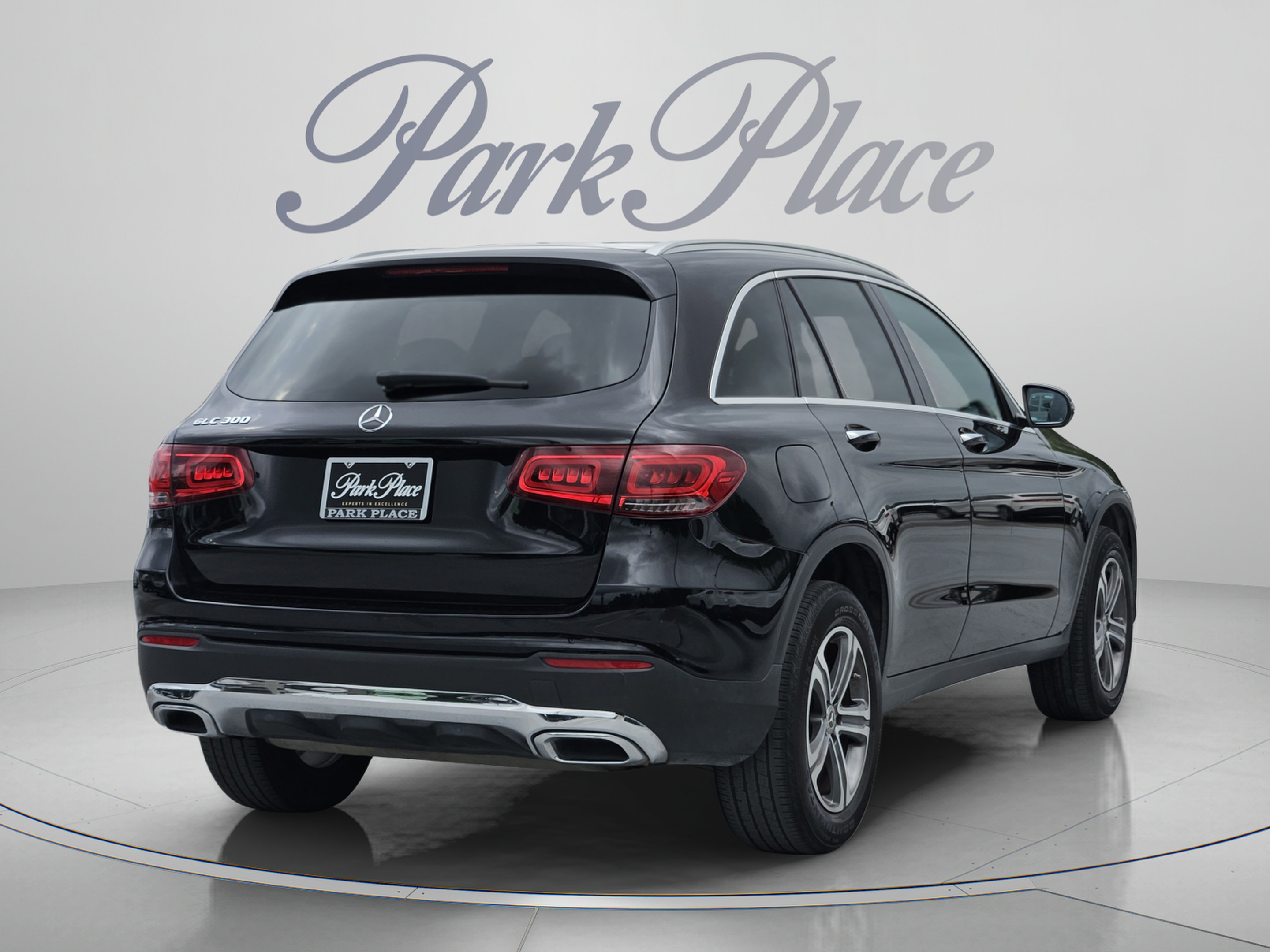 Used 2020 Mercedes-Benz GLC 300 image 6