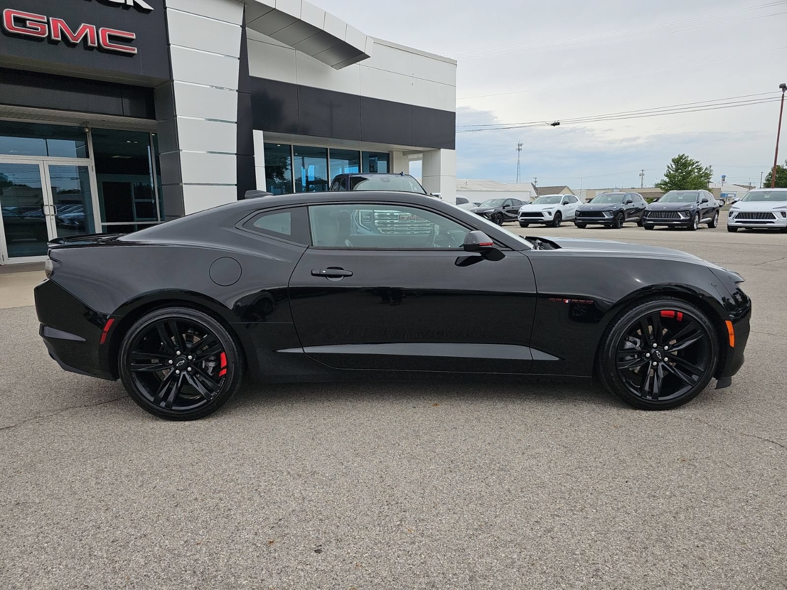 Used 2023 Chevrolet Camaro LT w/ Redline Edition RWD image 8