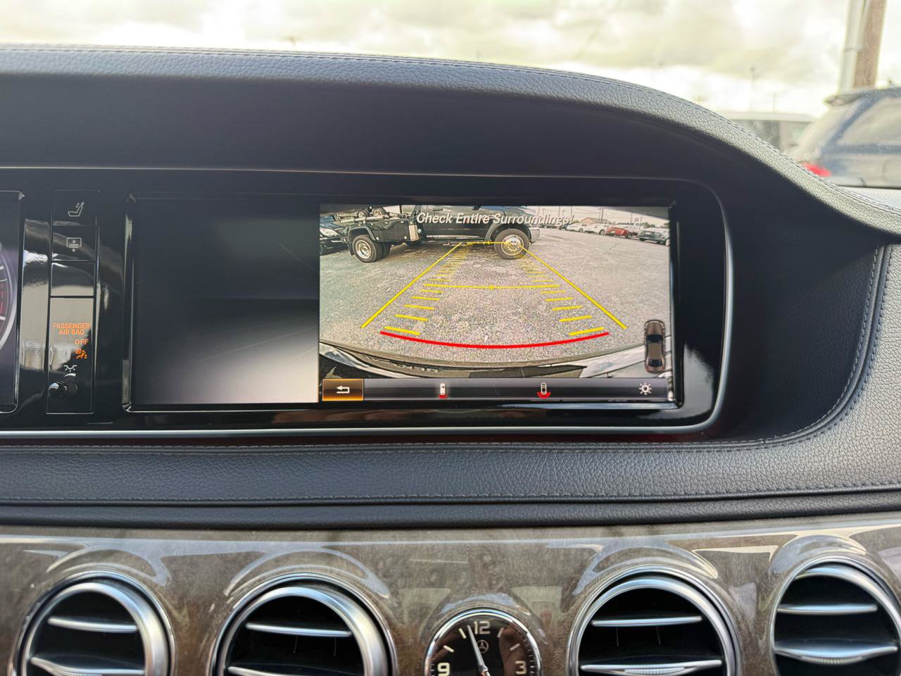 Used 2015 Mercedes-Benz S 550 Sedan image 18