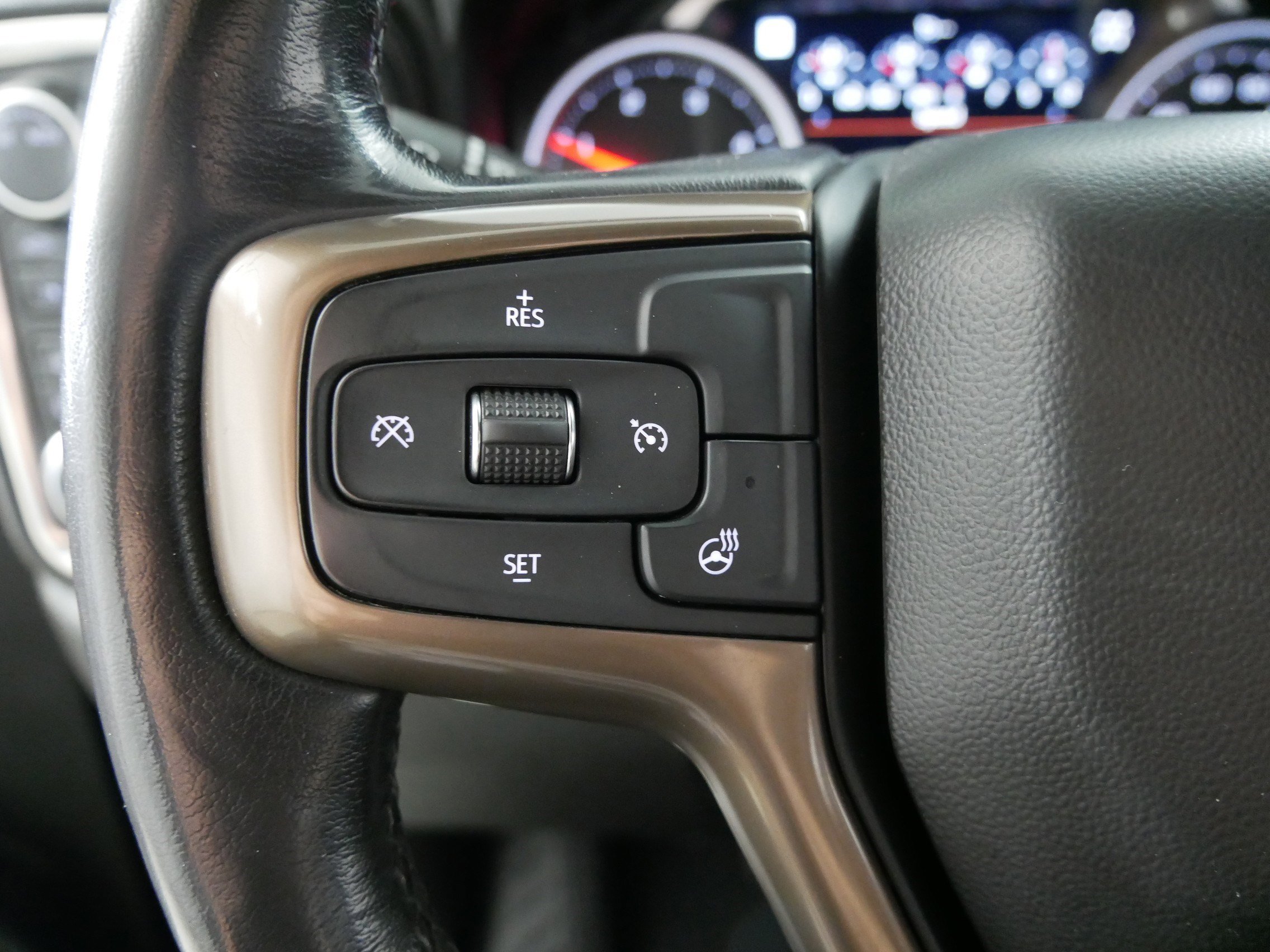 Used 2022 Chevrolet Silverado 3500 High Country image 27