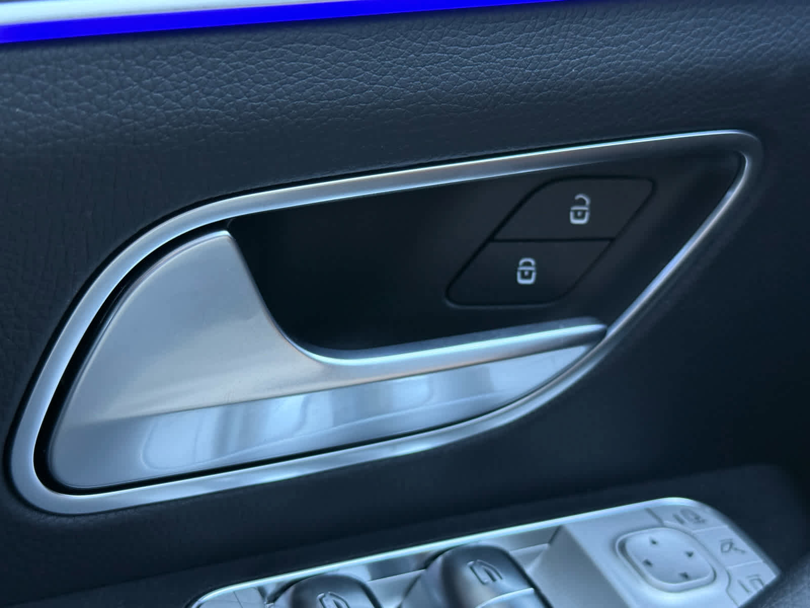 New 2026 Mercedes-Benz GLS 450 4MATIC image 25