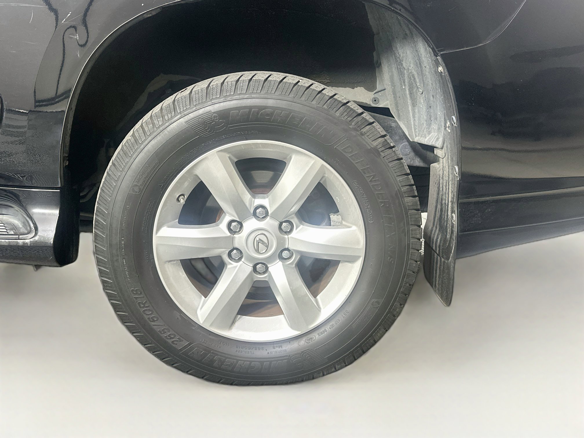 Used 2017 Lexus GX 460 w/ Navigation Package AWD/4WD image 11