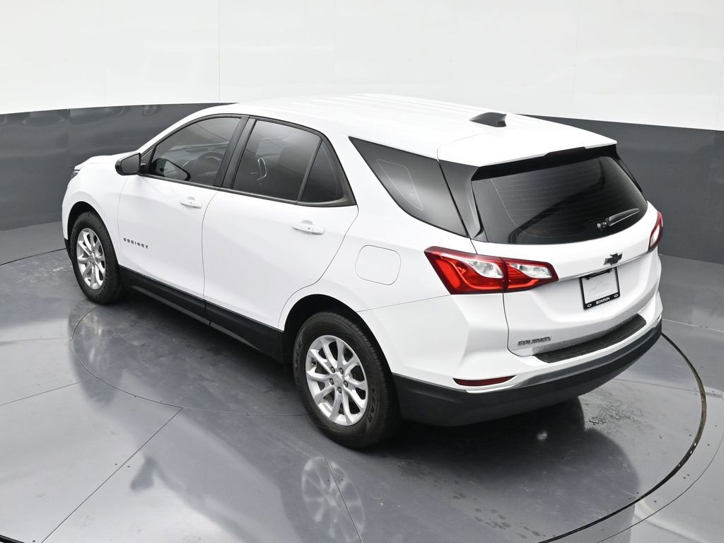 Used 2018 Chevrolet Equinox LS image 14