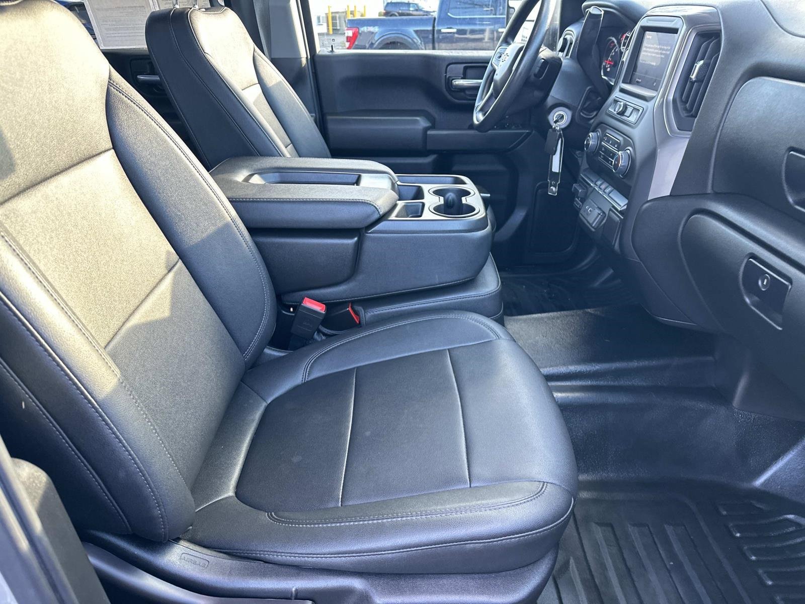 Used 2023 Chevrolet Silverado 3500 W/T w/ Gooseneck/5TH Wheel Package image 25