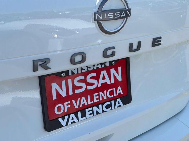 Certified 2024 Nissan Rogue S FWD image 6