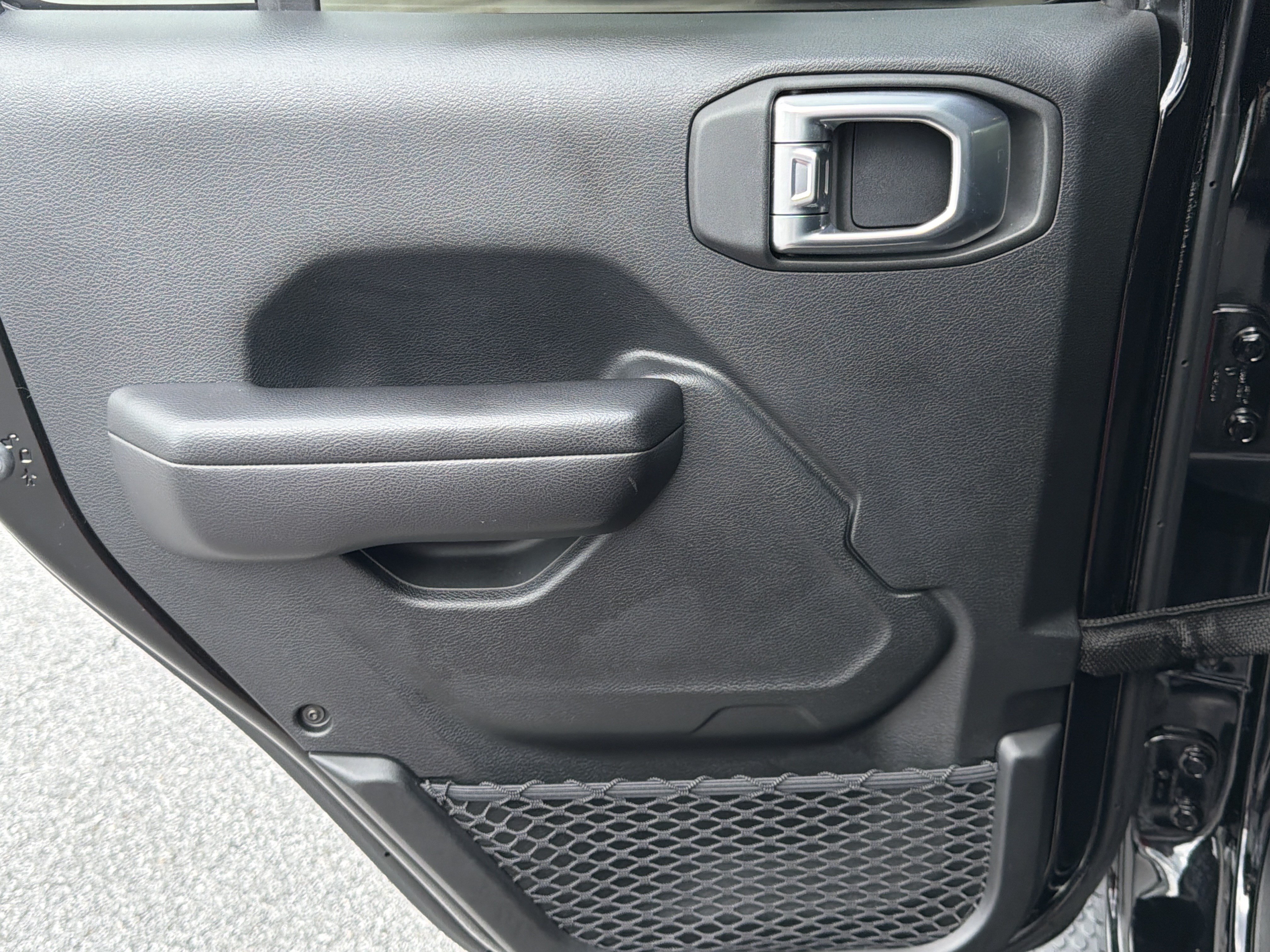 Used 2019 Jeep Wrangler Unlimited Sport S AWD/4WD image 26