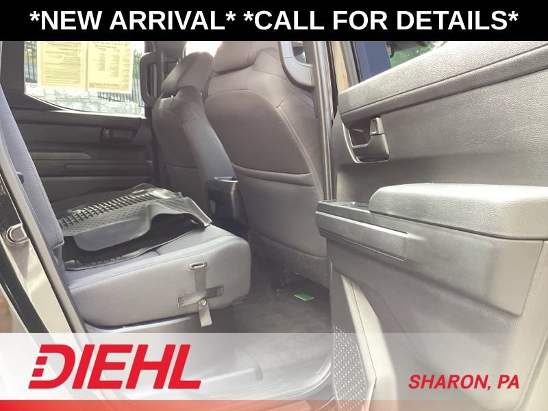 Used 2025 Toyota Tacoma SR AWD/4WD image 11
