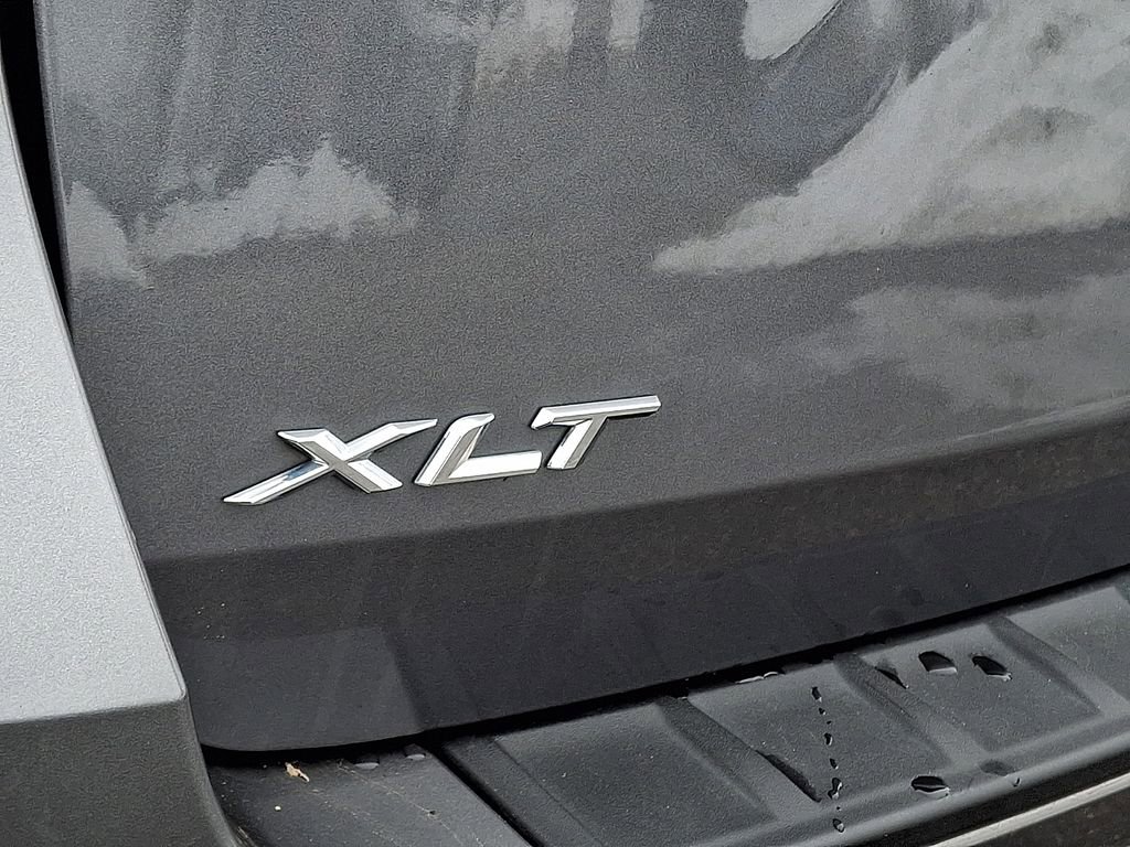 Certified 2022 Ford Explorer XLT image 31