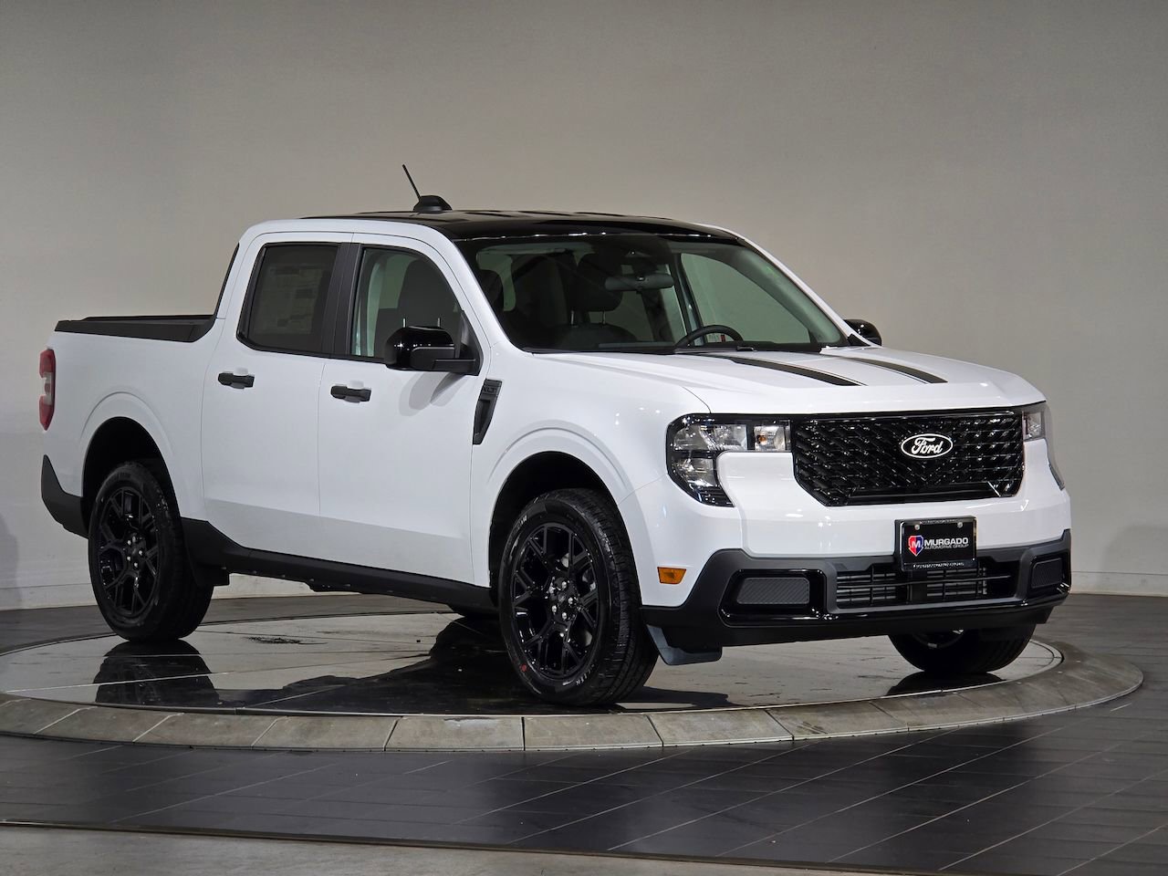 New 2025 Ford Maverick XLT w/ XLT Luxury Package image 2