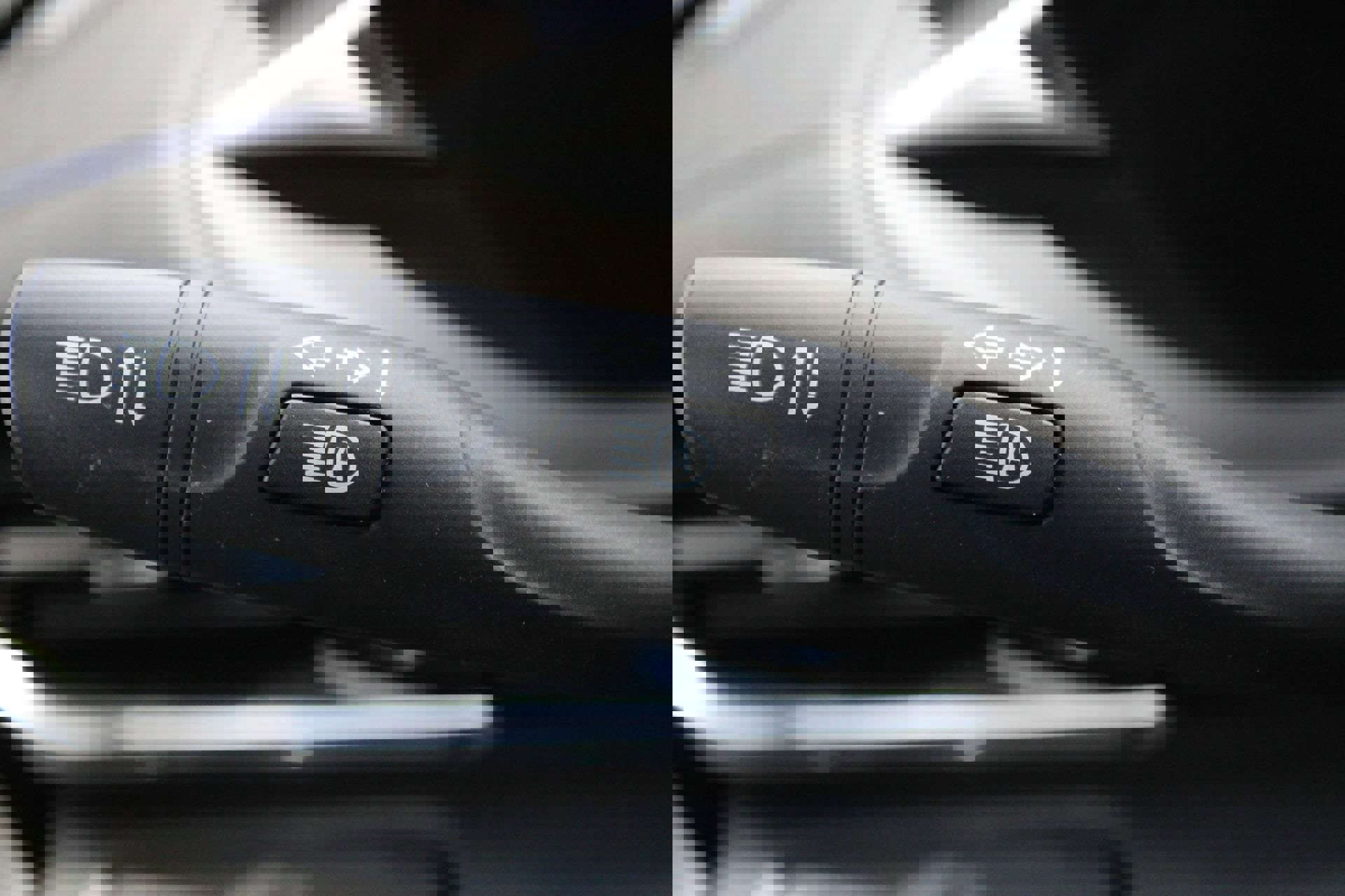 Used 2024 Buick Envista Sport Touring w/ Convenience I Package FWD image 28